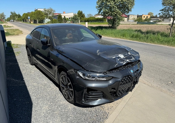 BMW Seria 4 cena 112000 przebieg: 38000, rok produkcji 2022 z Czchów małe 106